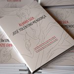 Álvaro Siza desenha e expõe a Paixão de Cristo nos Clérigos